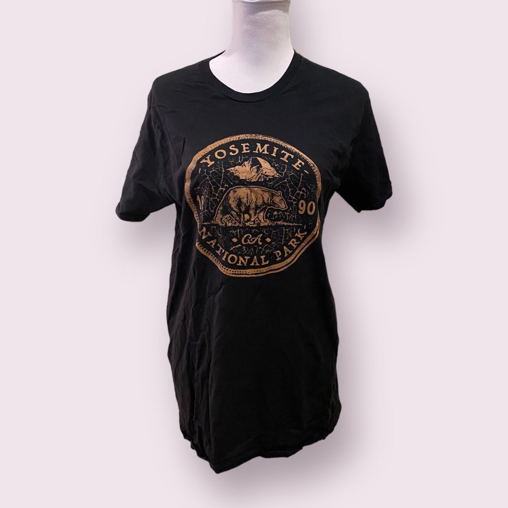 Hanes | Yosemite National Park T-Shirt | Size: L